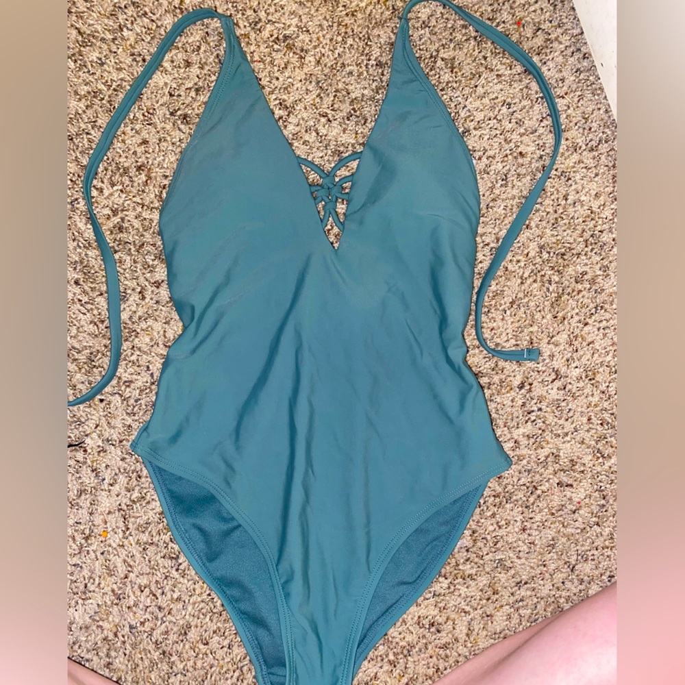 Women’s One Piece Bathing Suit